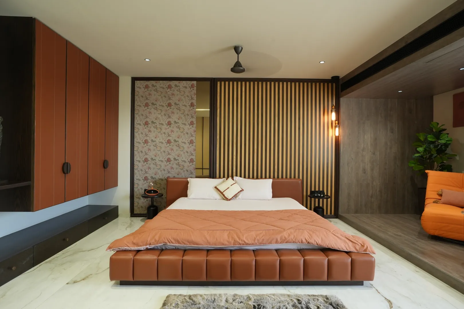 HIRENBHAI KANANI - INTERIOR | Eleven Dot Design